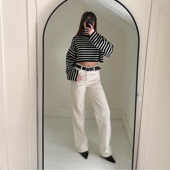 The Frankie Shop Athina Wool Cropped Turtleneck Sweater in Black Stripe Size M/L - Picture 2 of 14